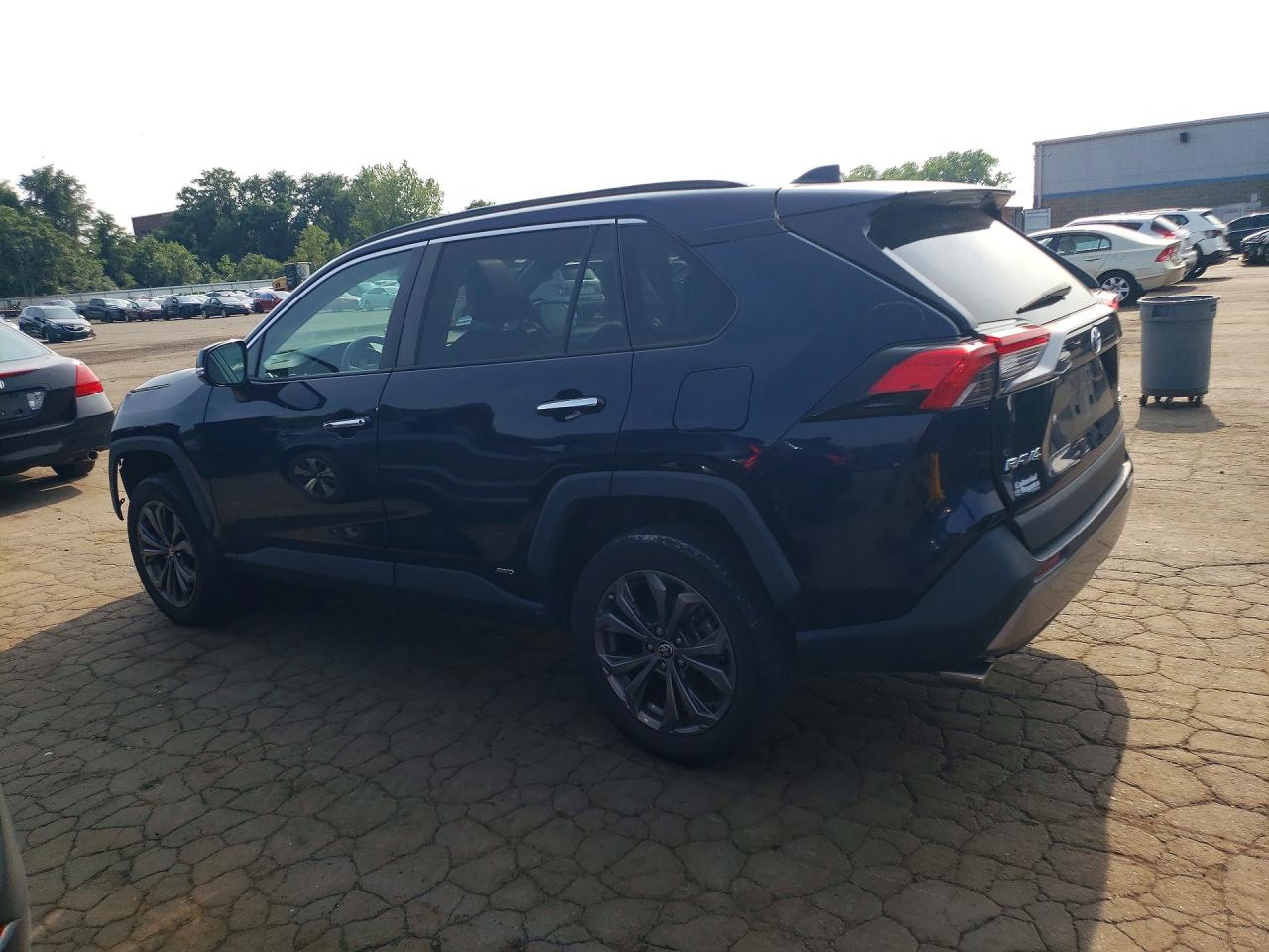 2022 TOYOTA RAV4 LIMITED — снимка 2