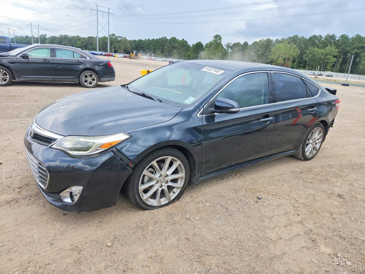 2015 TOYOTA AVALON LIMITED