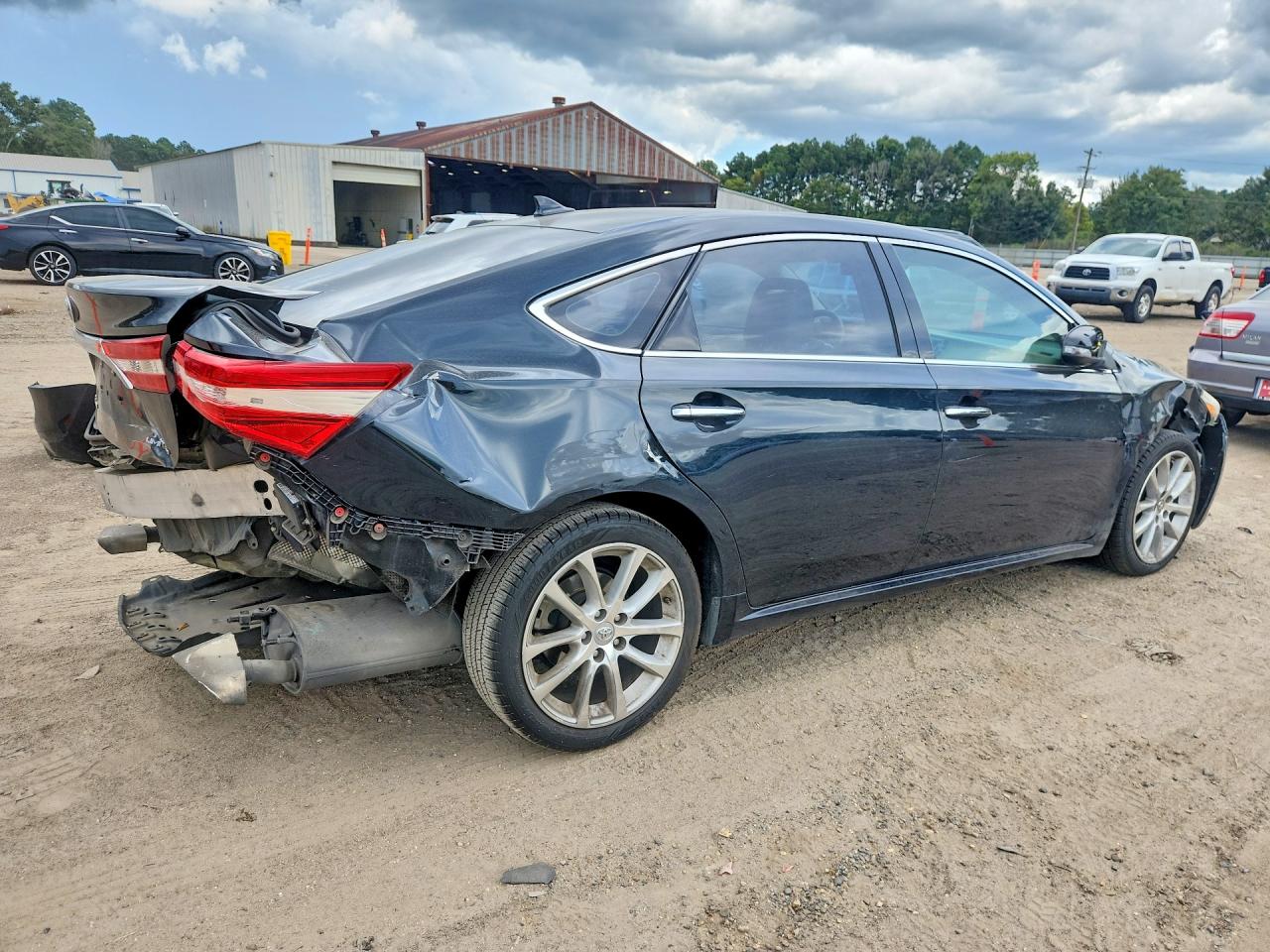 2015 TOYOTA AVALON LIMITED — снимка 3