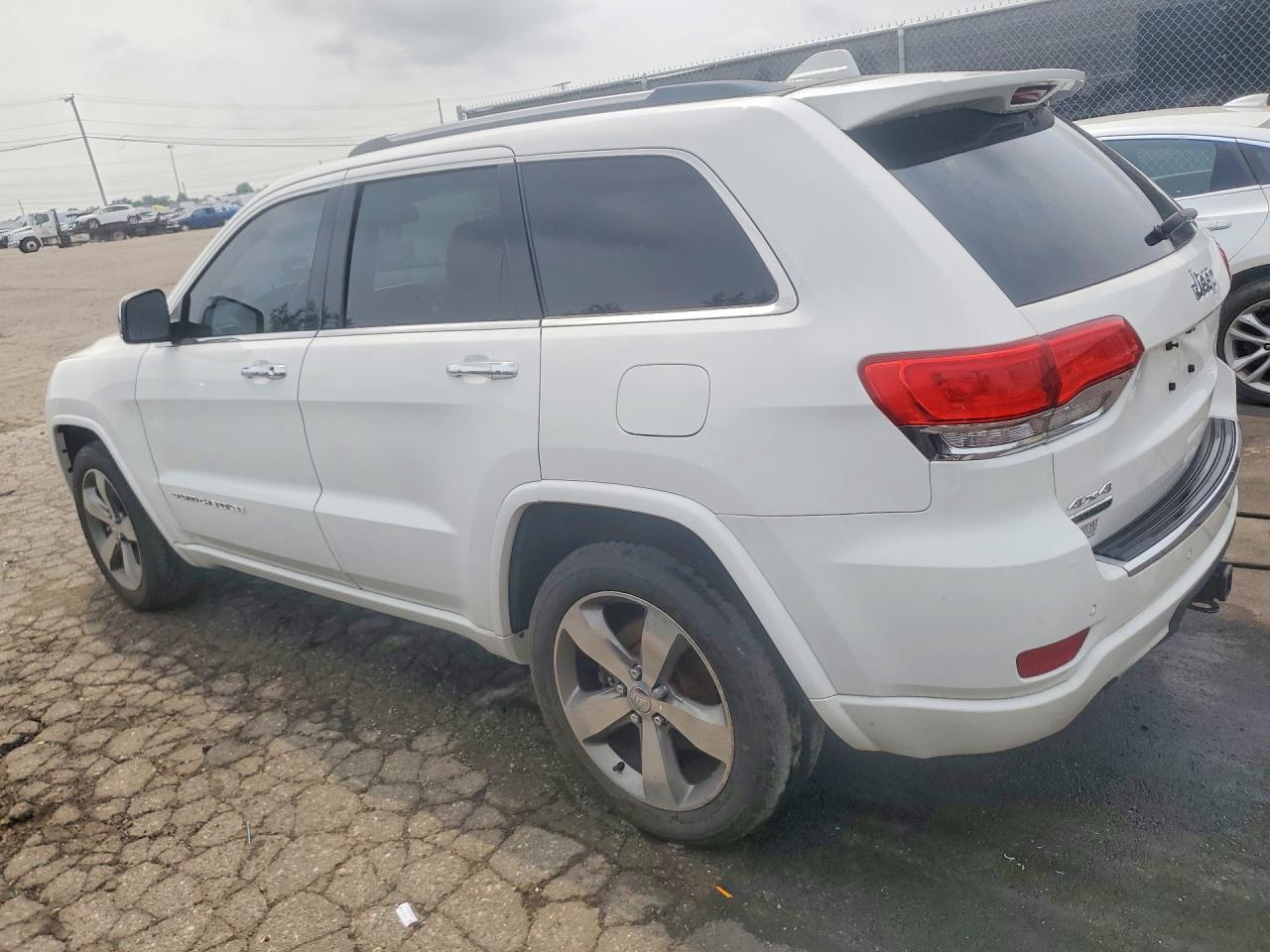 2015 JEEP GRAND CHEROKEE OVERLAND — снимка 2