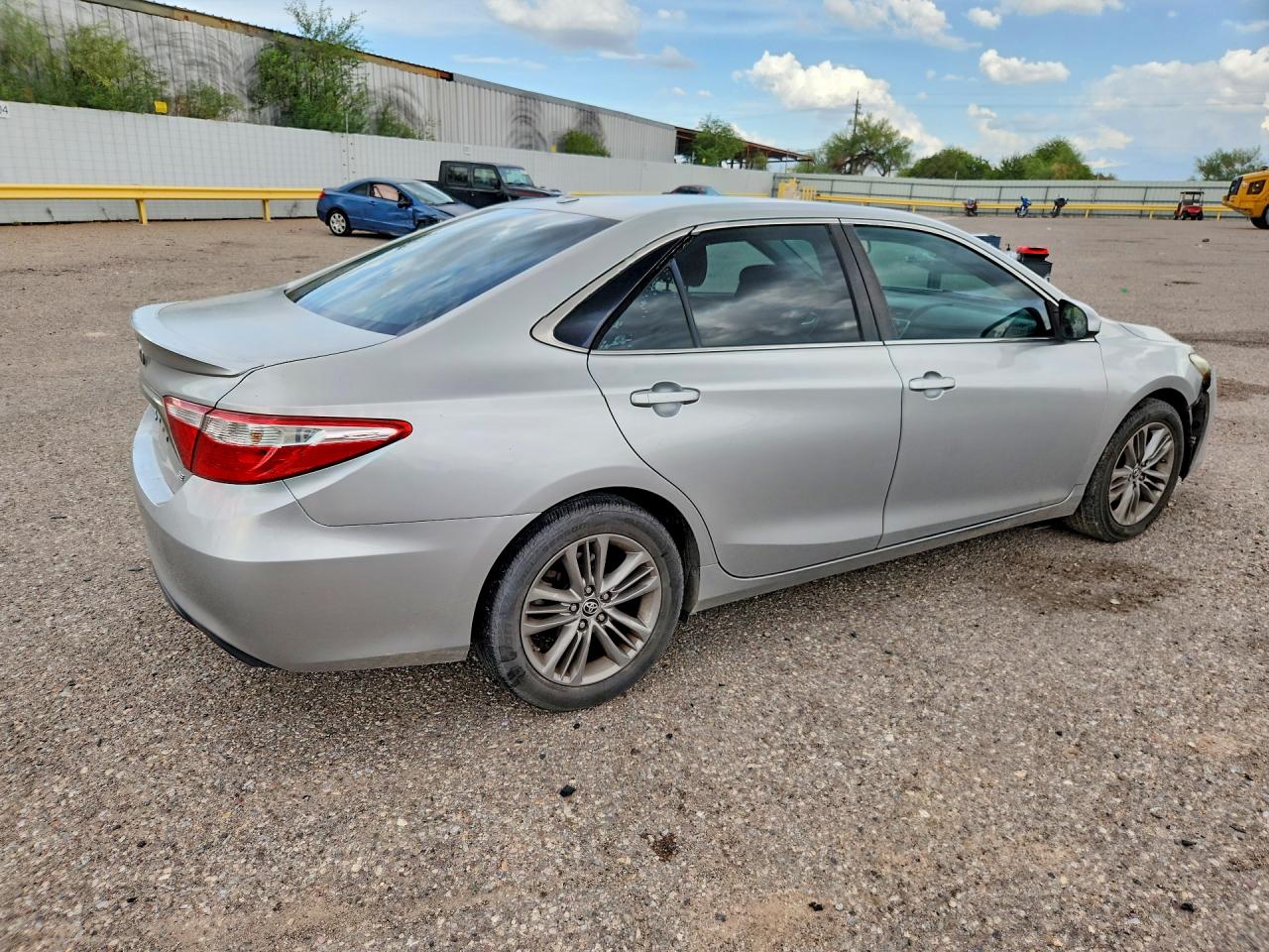 2015 TOYOTA CAMRY SE — снимка 3