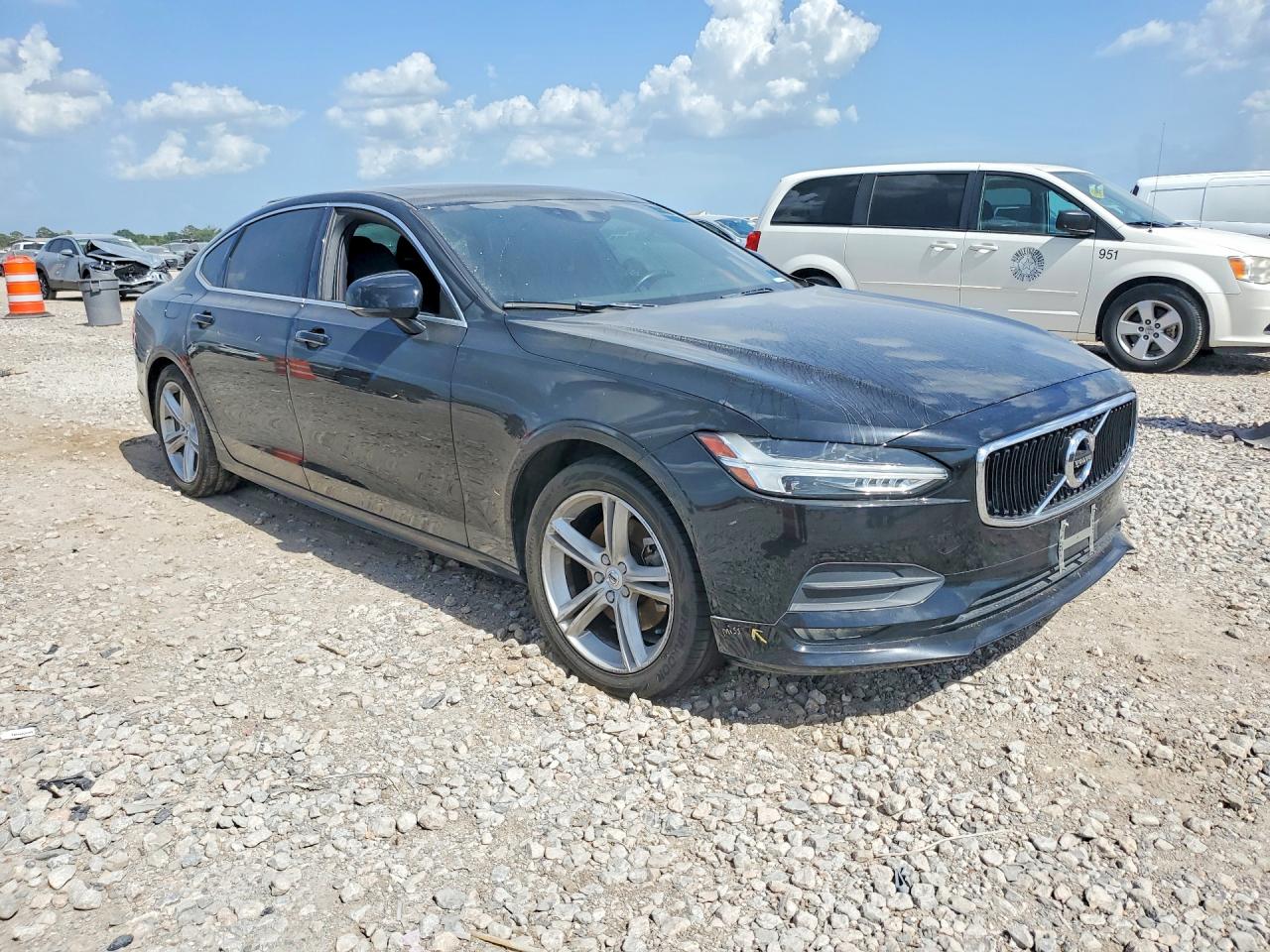 2019 VOLVO S90 T5 MOMENTUM — снимка 4