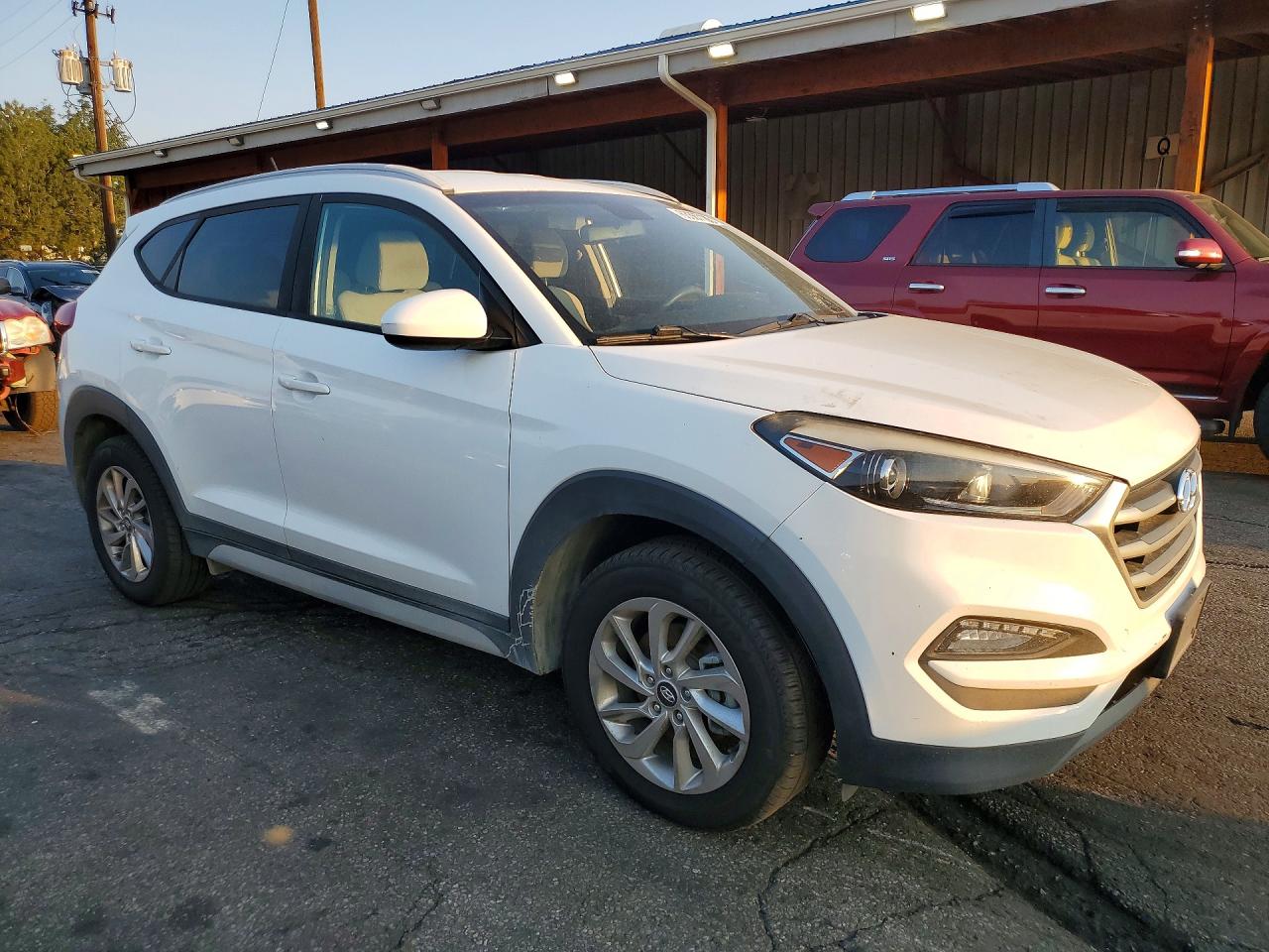 2017 HYUNDAI TUCSON SE — снимка 4