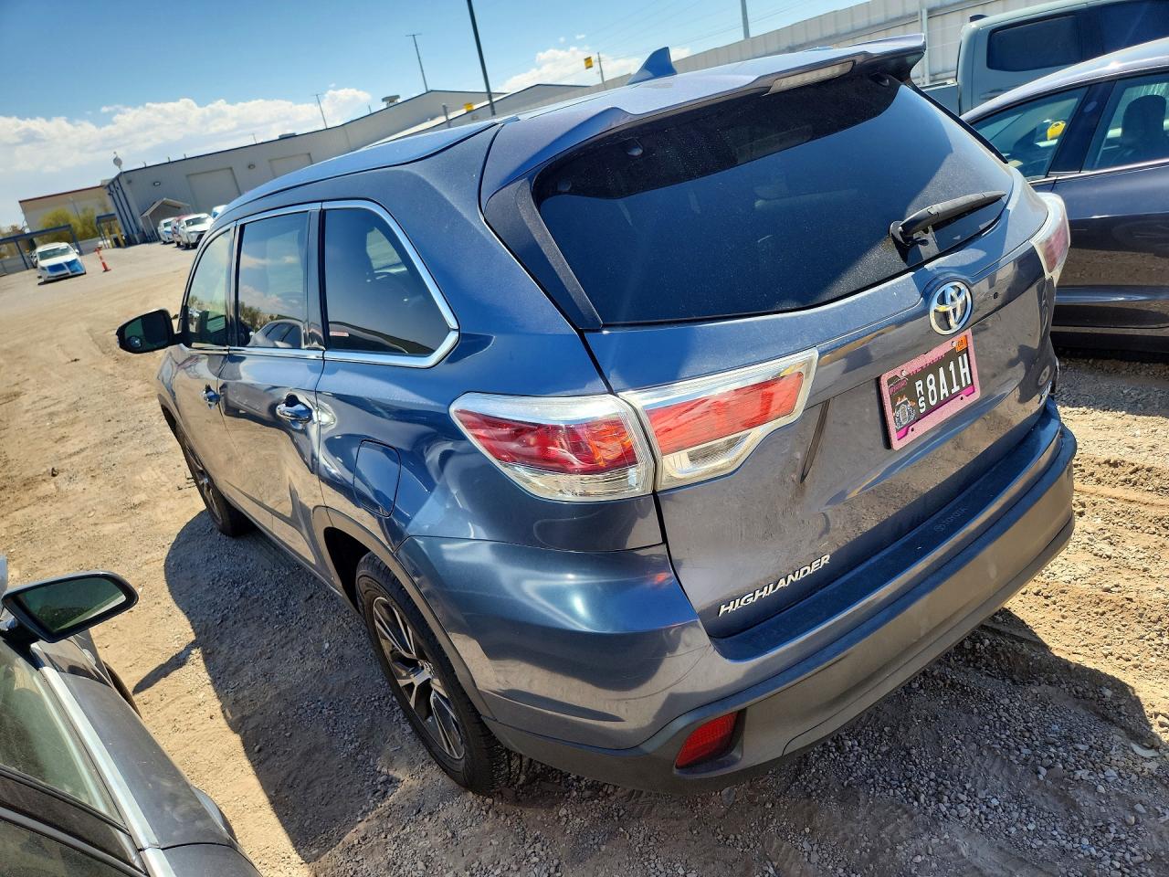 2016 TOYOTA HIGHLANDER XLE — снимка 2