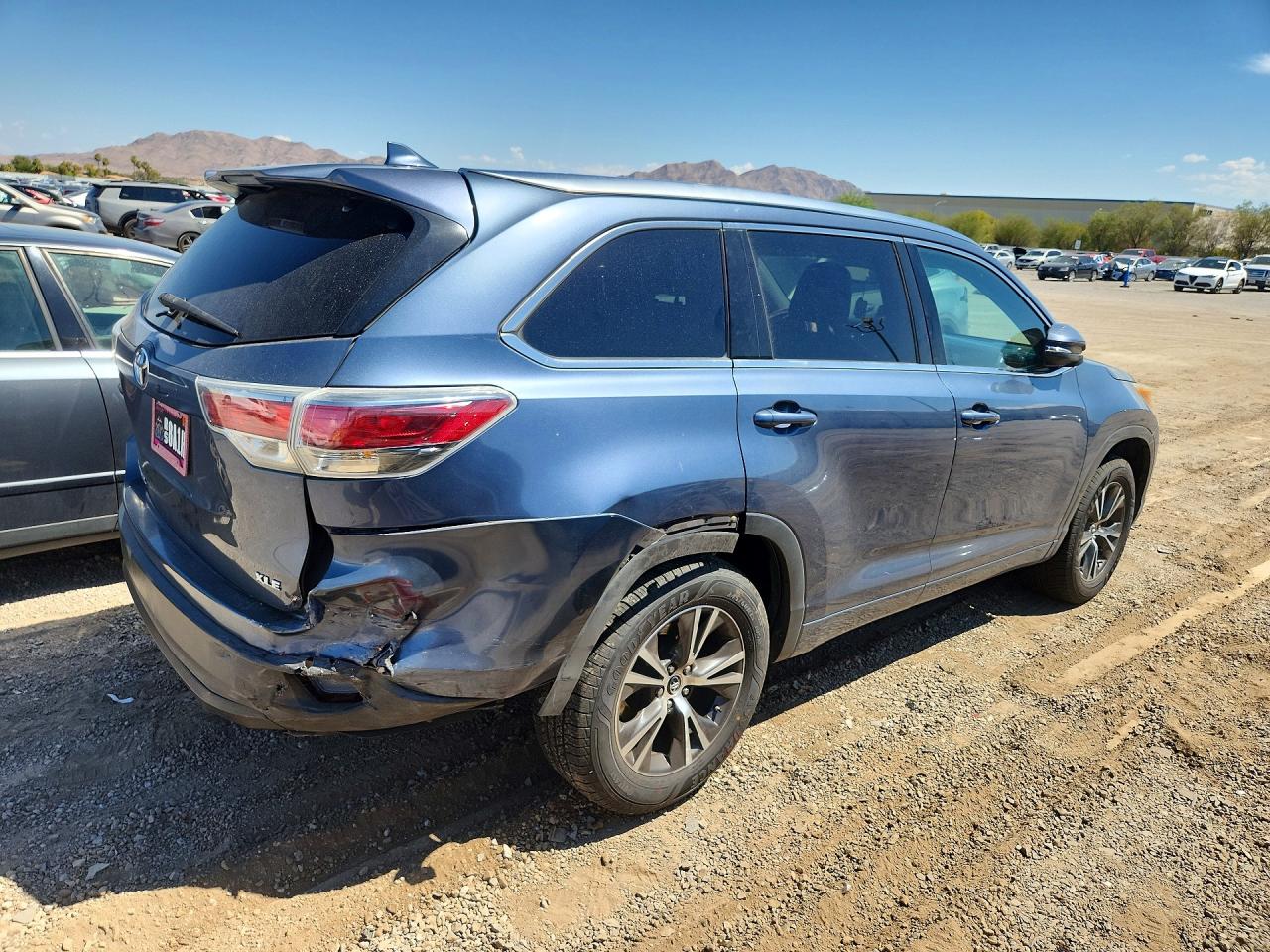 2016 TOYOTA HIGHLANDER XLE — снимка 3