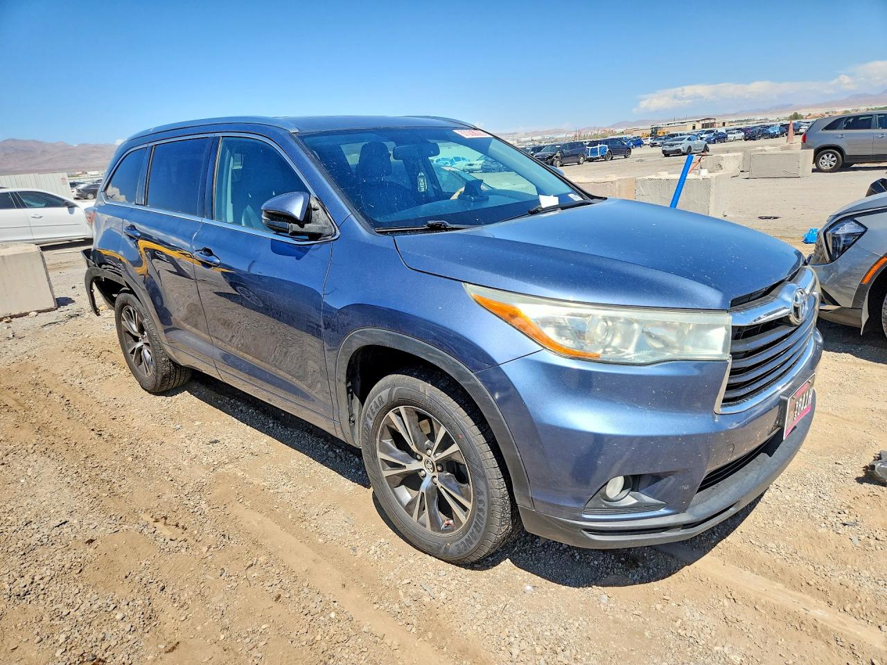 2016 TOYOTA HIGHLANDER XLE — снимка 4