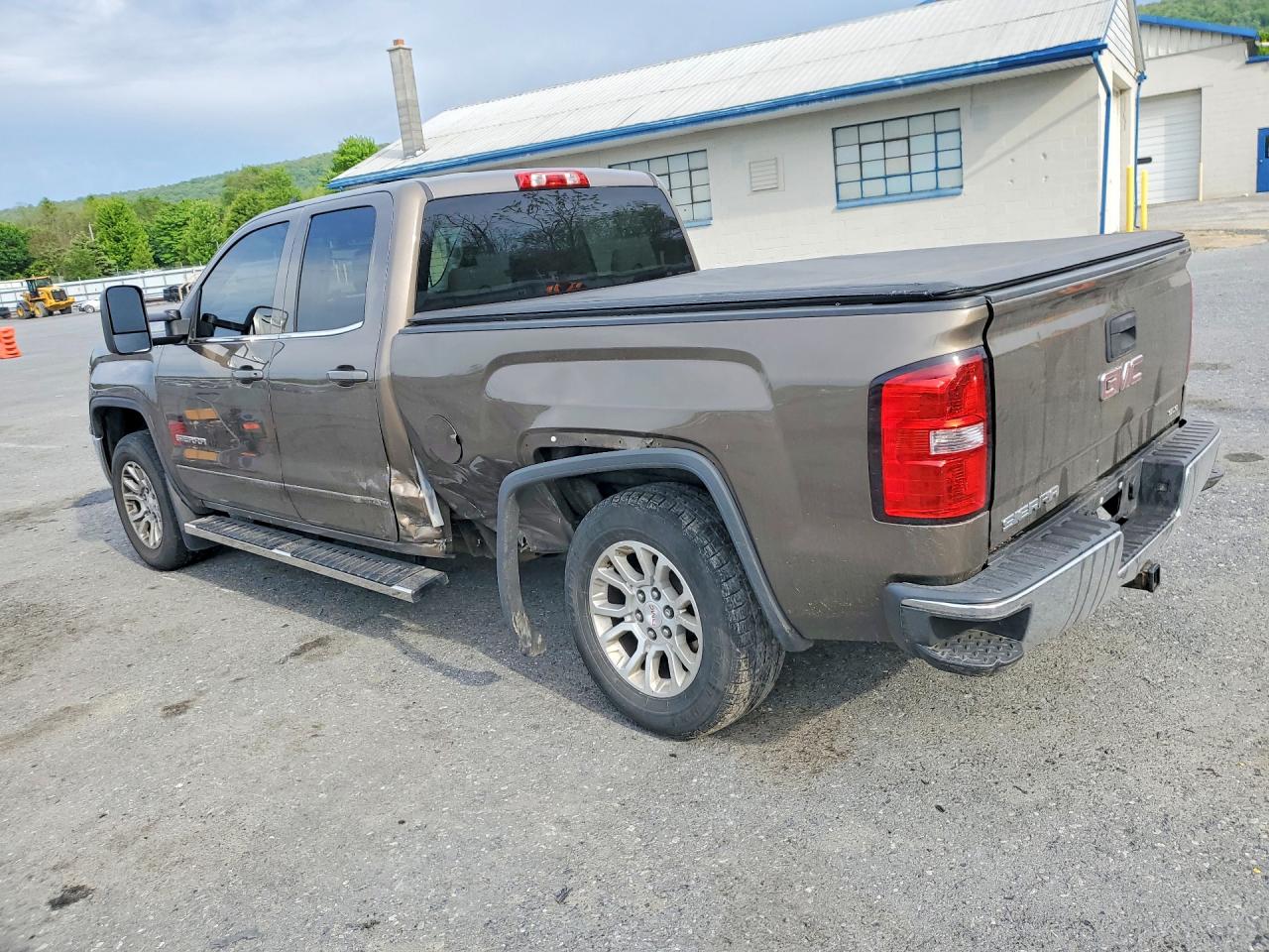 2015 GMC SIERRA K1500 SLE — снимка 2