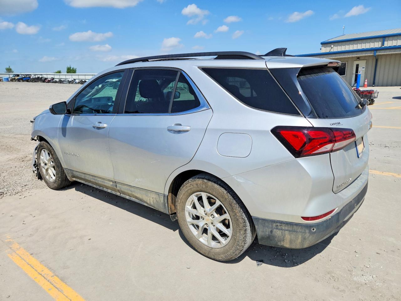 2022 CHEVROLET EQUINOX LT — снимка 2