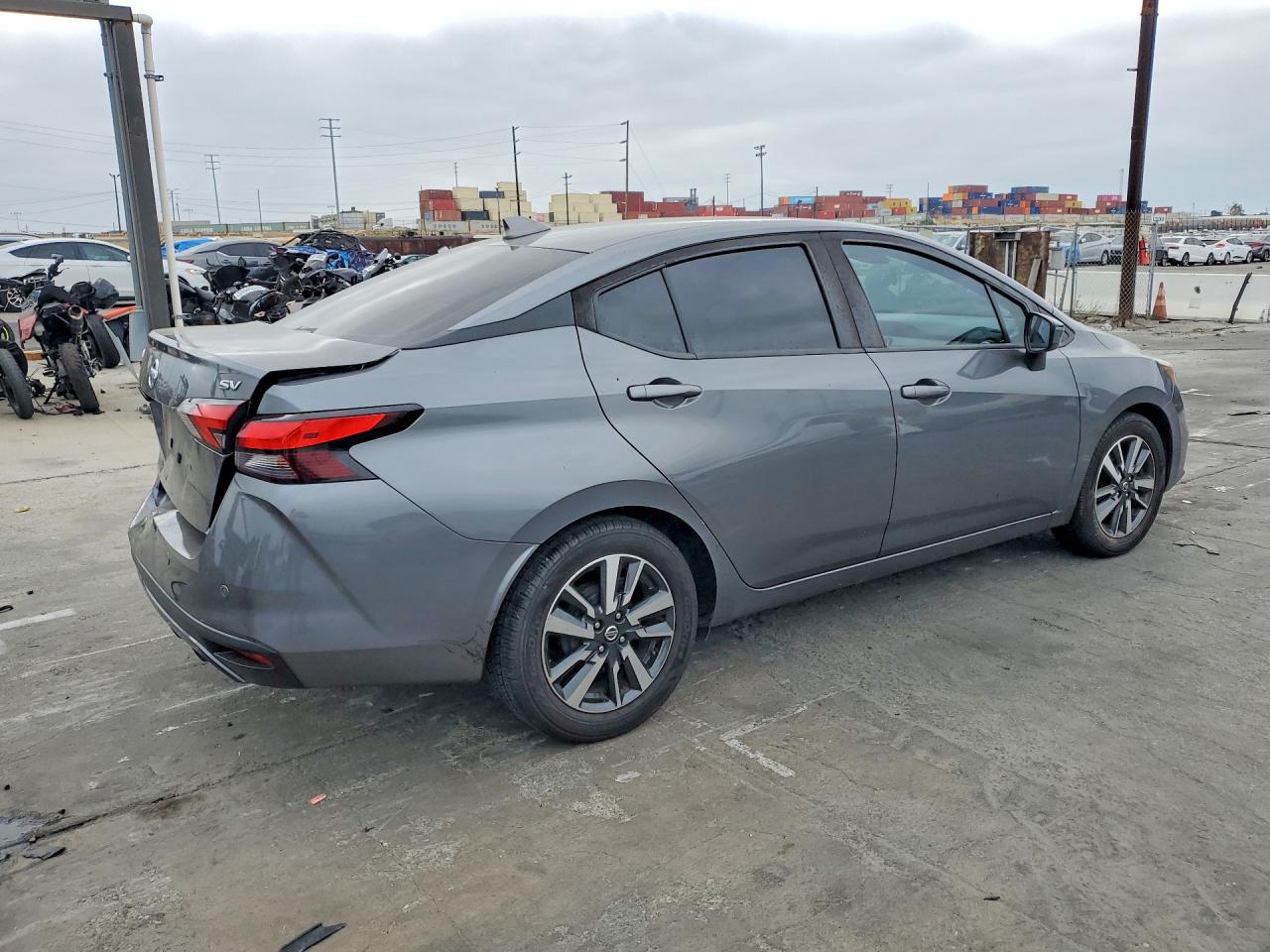 2021 NISSAN VERSA SV — снимка 3