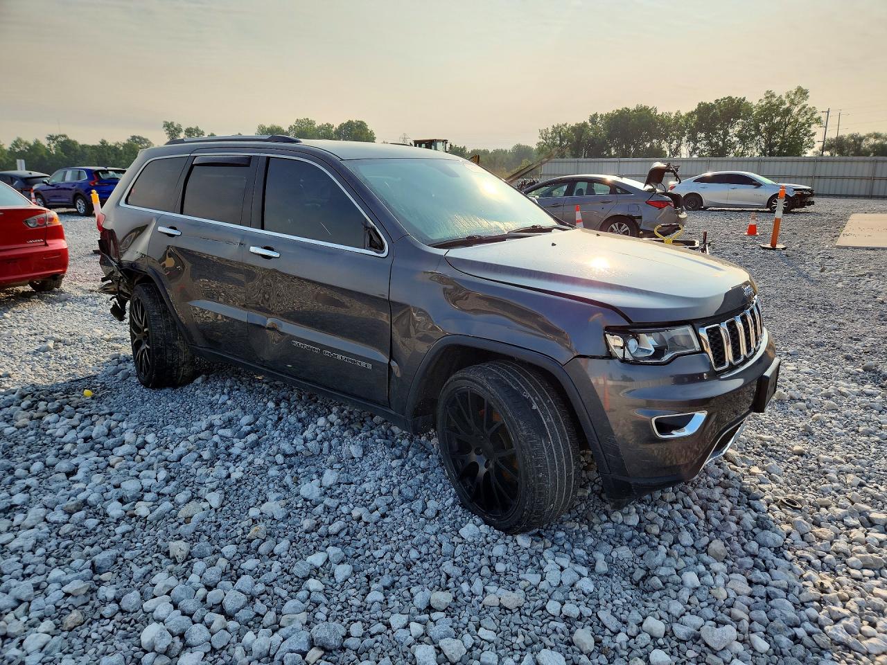 2019 JEEP GRAND CHEROKEE LIMITED — снимка 4