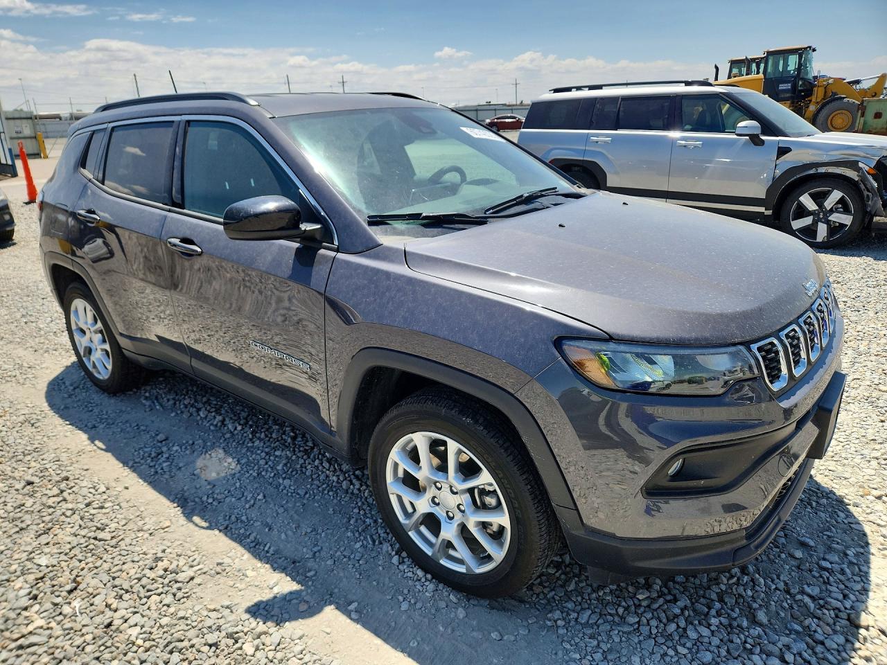 2024 JEEP COMPASS LATITUDE LUX — снимка 4