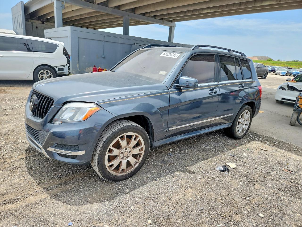 2013 MERCEDES-BENZ GLK 350