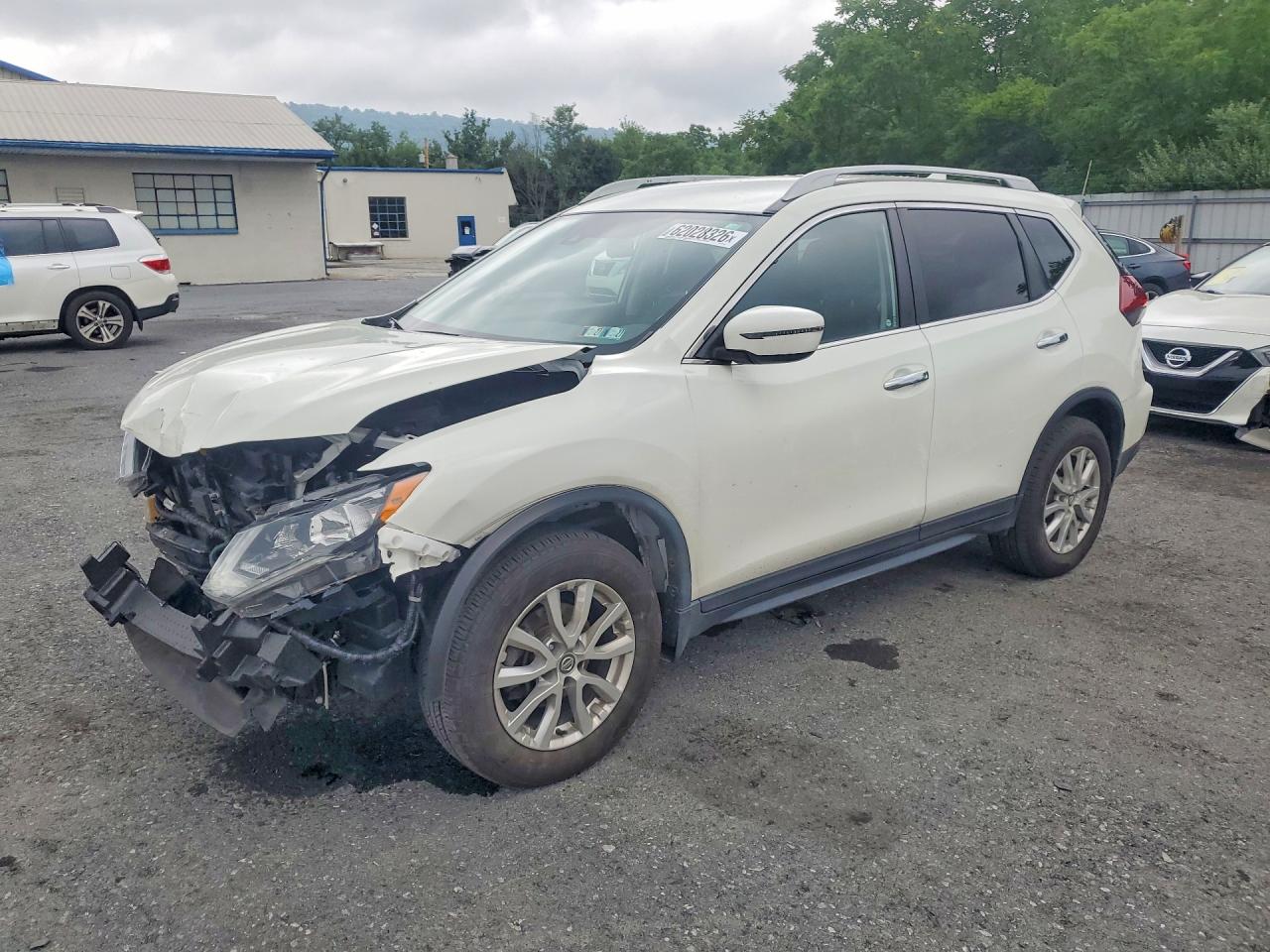2019 NISSAN ROGUE S