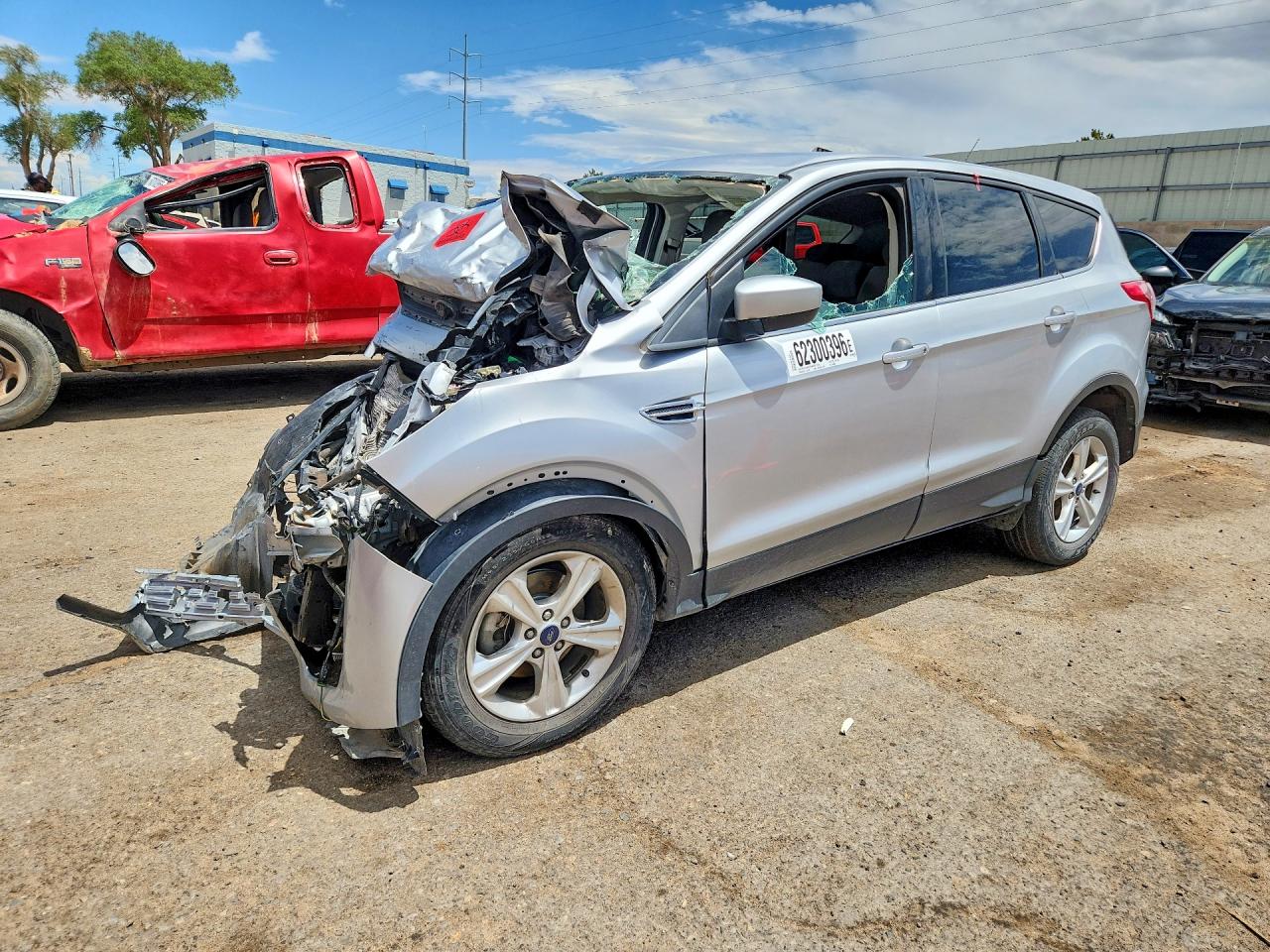 2015 FORD ESCAPE SE