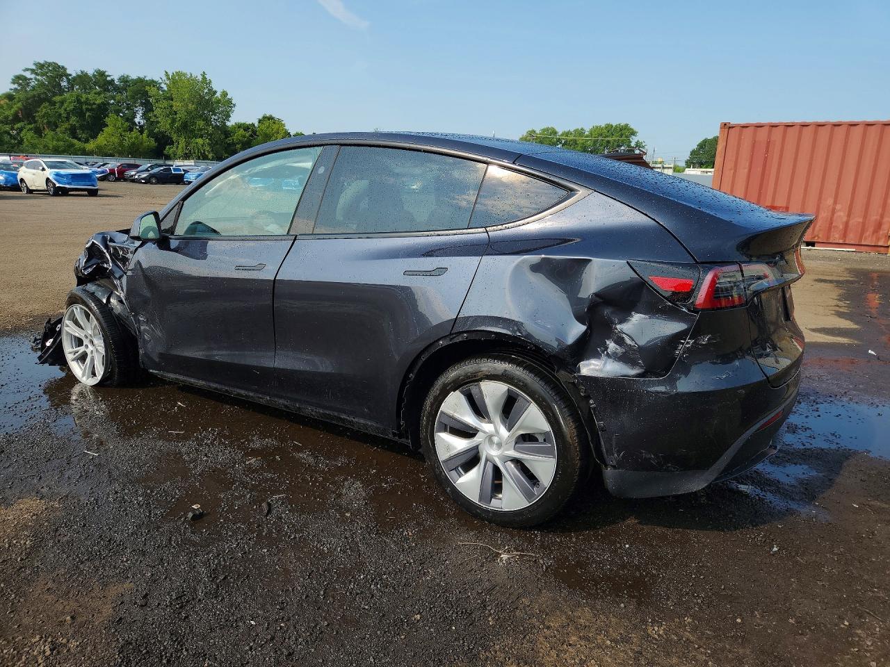 2024 TESLA MODEL Y — снимка 2