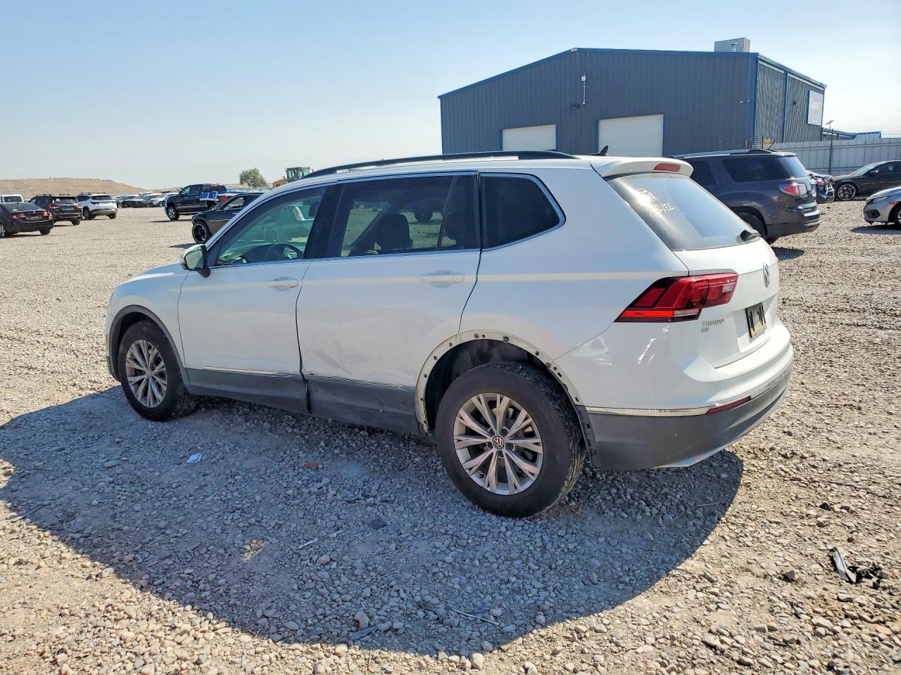 2018 VOLKSWAGEN TIGUAN SE — снимка 2