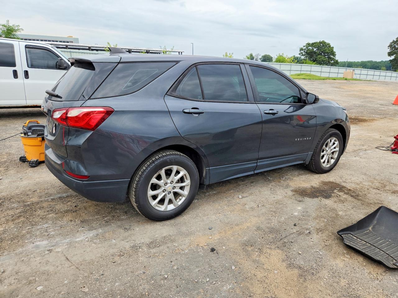 2020 CHEVROLET EQUINOX LS — снимка 3