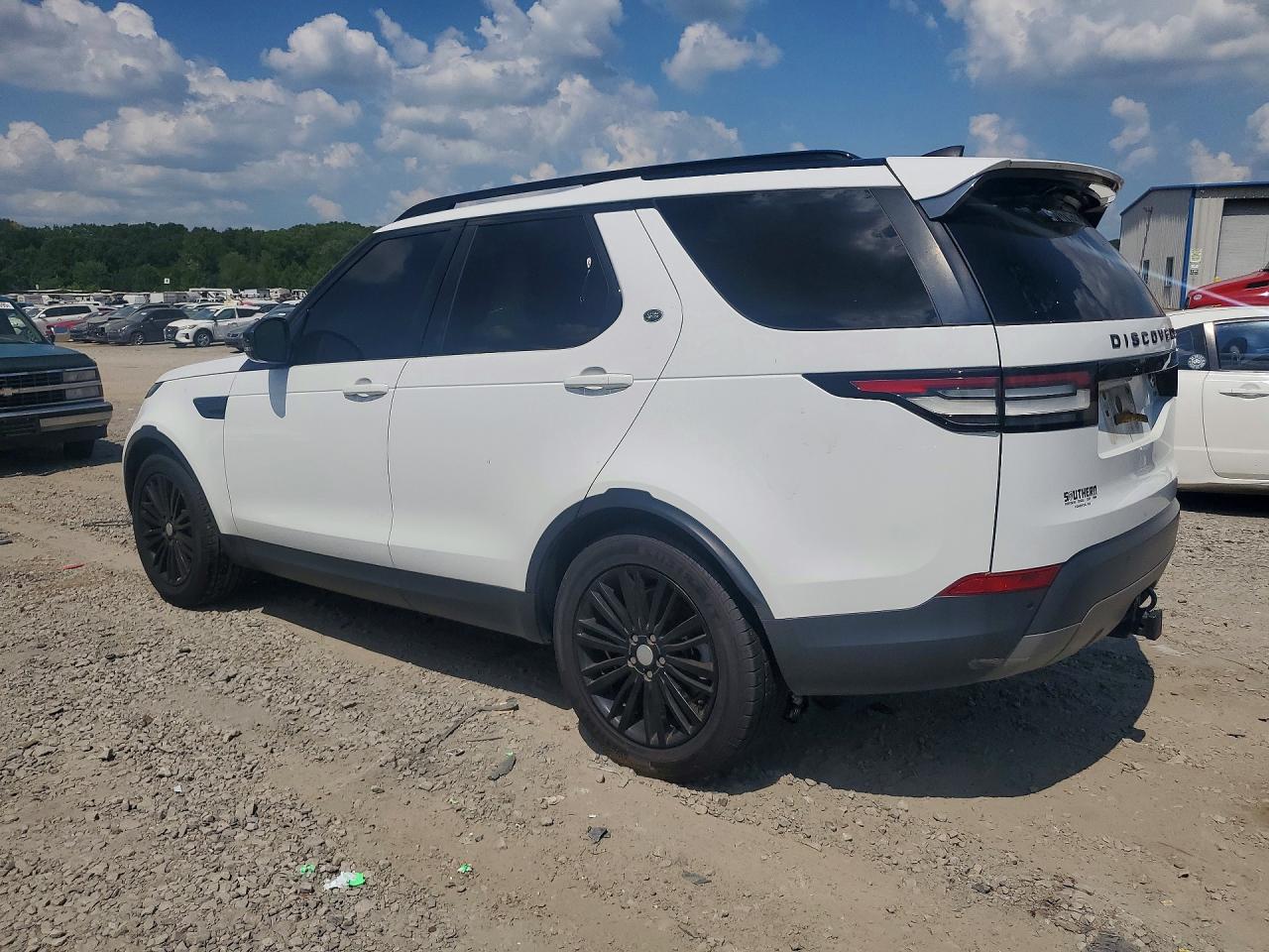 2018 LAND ROVER DISCOVERY SE — снимка 2