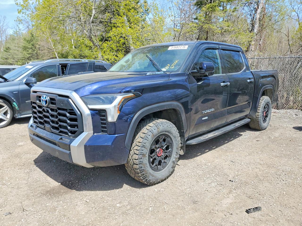 2022 TOYOTA TUNDRA