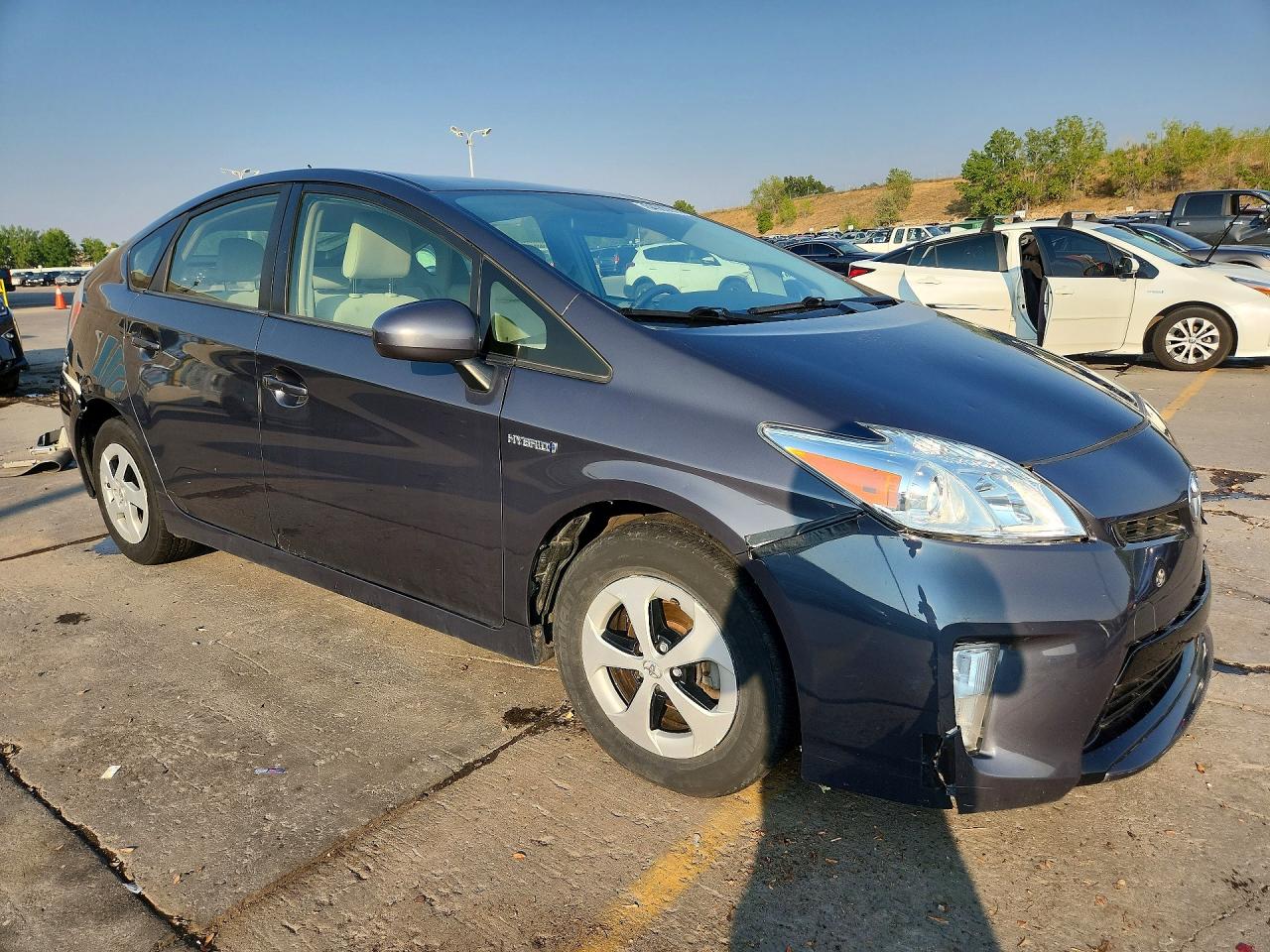 2015 TOYOTA PRIUS TWO — снимка 4