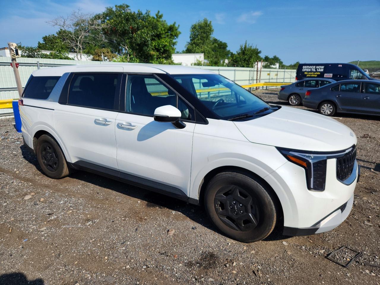 2025 KIA CARNIVAL LXS — снимка 4