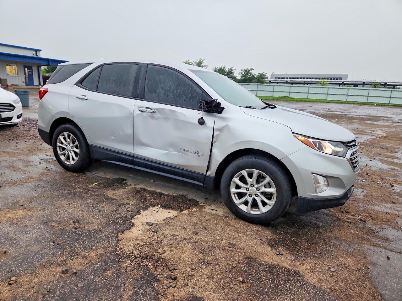 2018 CHEVROLET EQUINOX LS — снимка 4