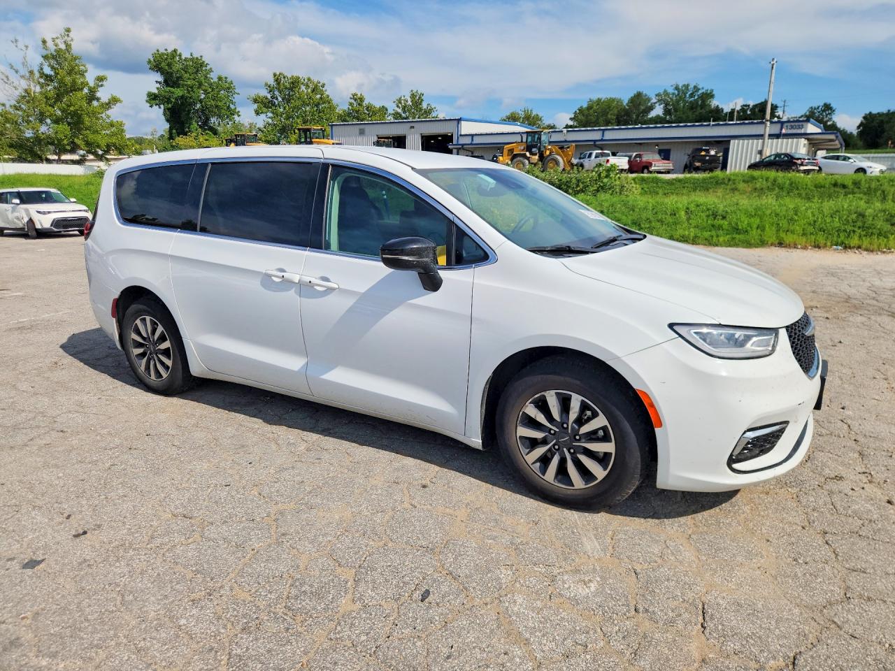 2024 CHRYSLER PACIFICA HYBRID SELECT — снимка 4