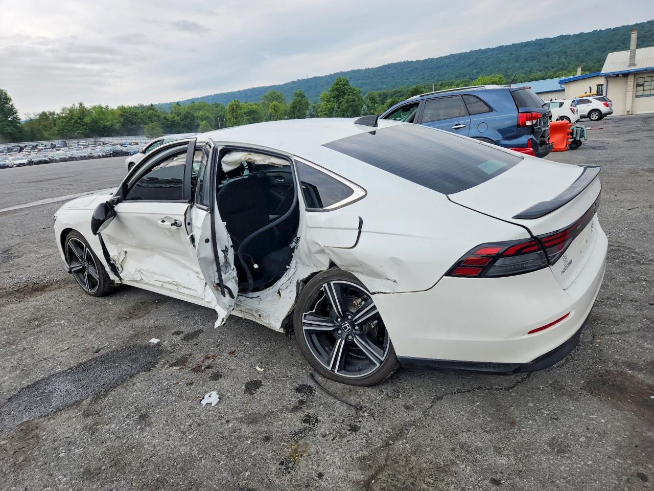 2024 HONDA ACCORD HYBRID SPORT — снимка 2