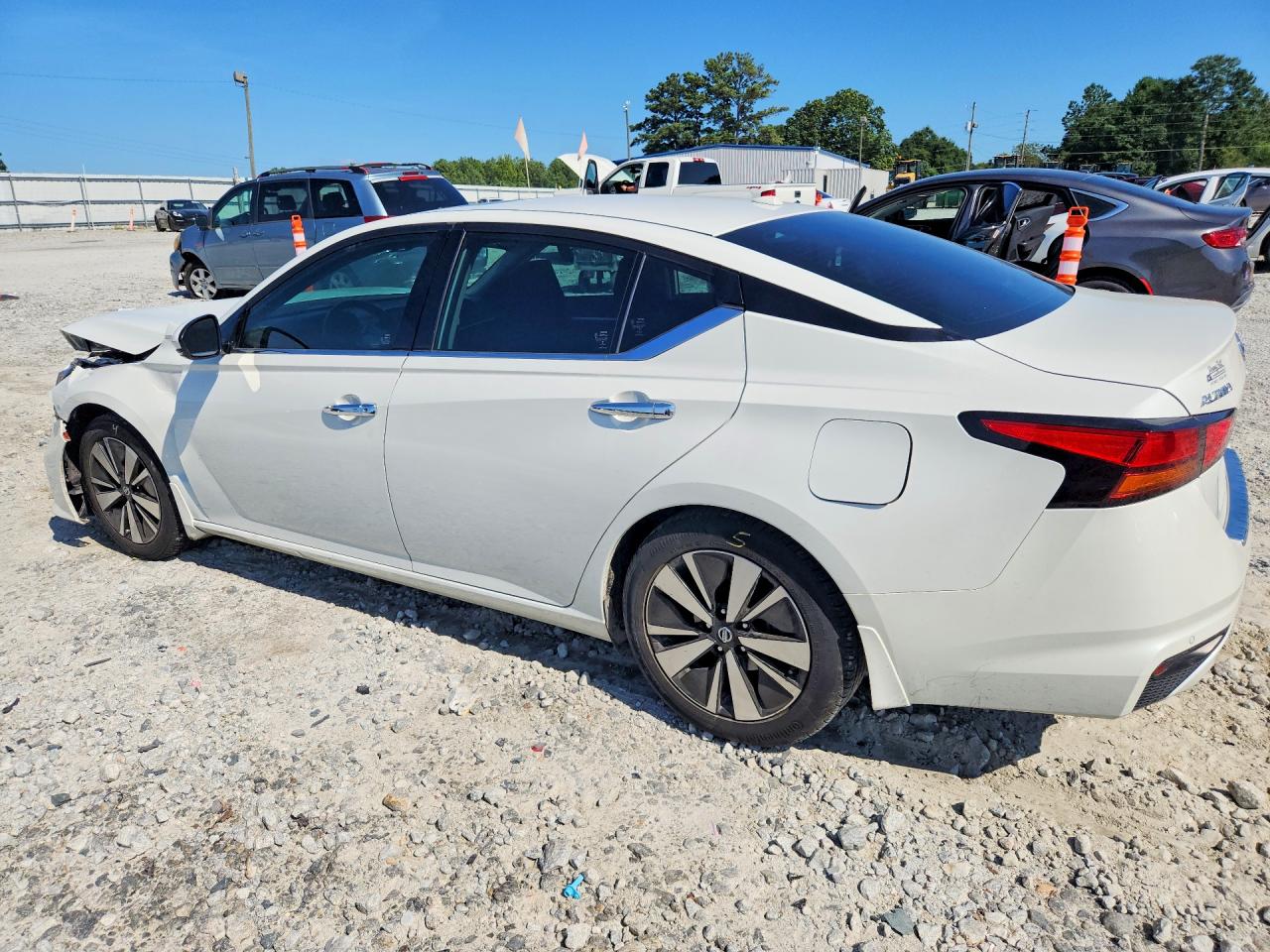 2022 NISSAN ALTIMA SL — снимка 2