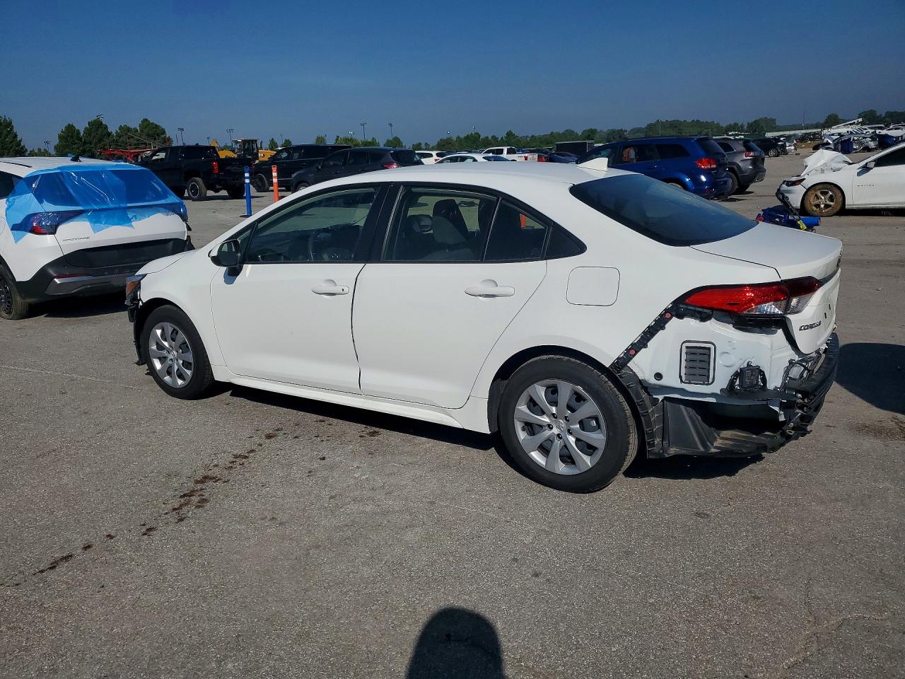 2026 TOYOTA COROLLA HYBRID LE — снимка 2
