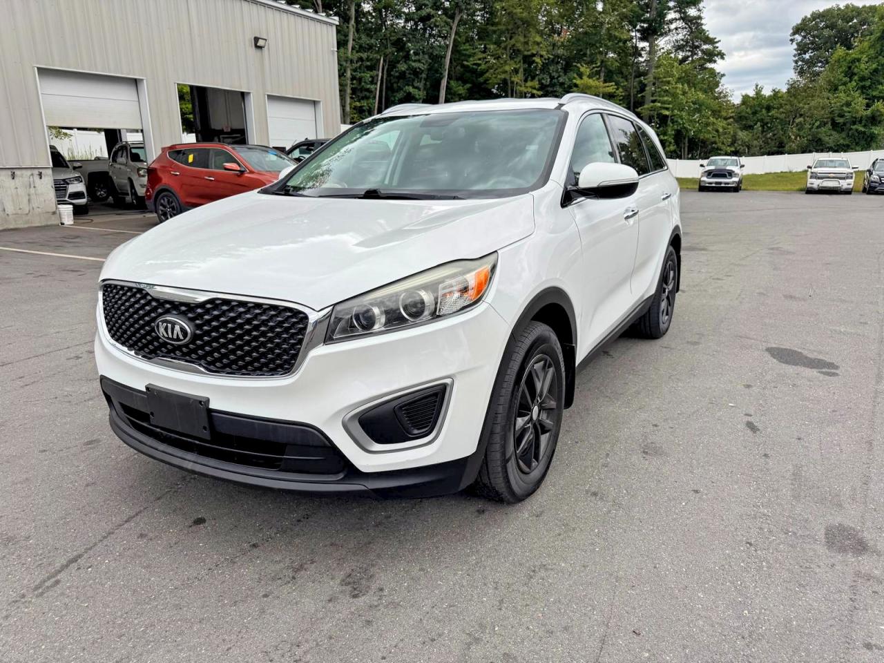 2017 KIA SORENTO LX