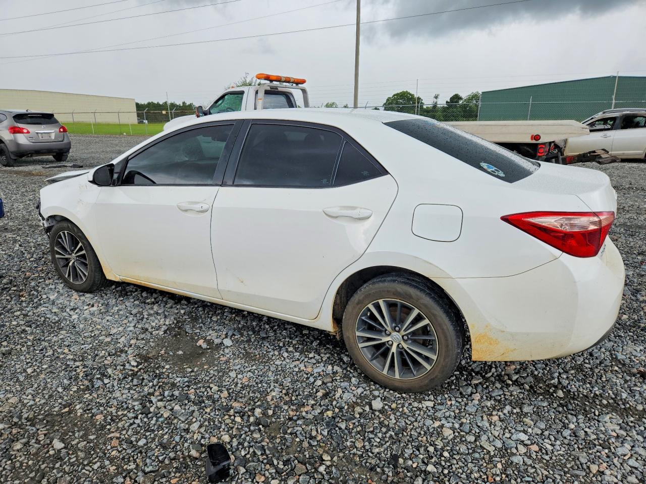 2019 TOYOTA COROLLA LE — снимка 2
