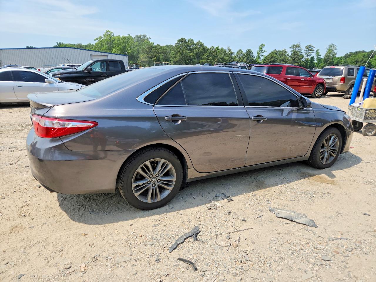 2017 TOYOTA CAMRY SE — снимка 3