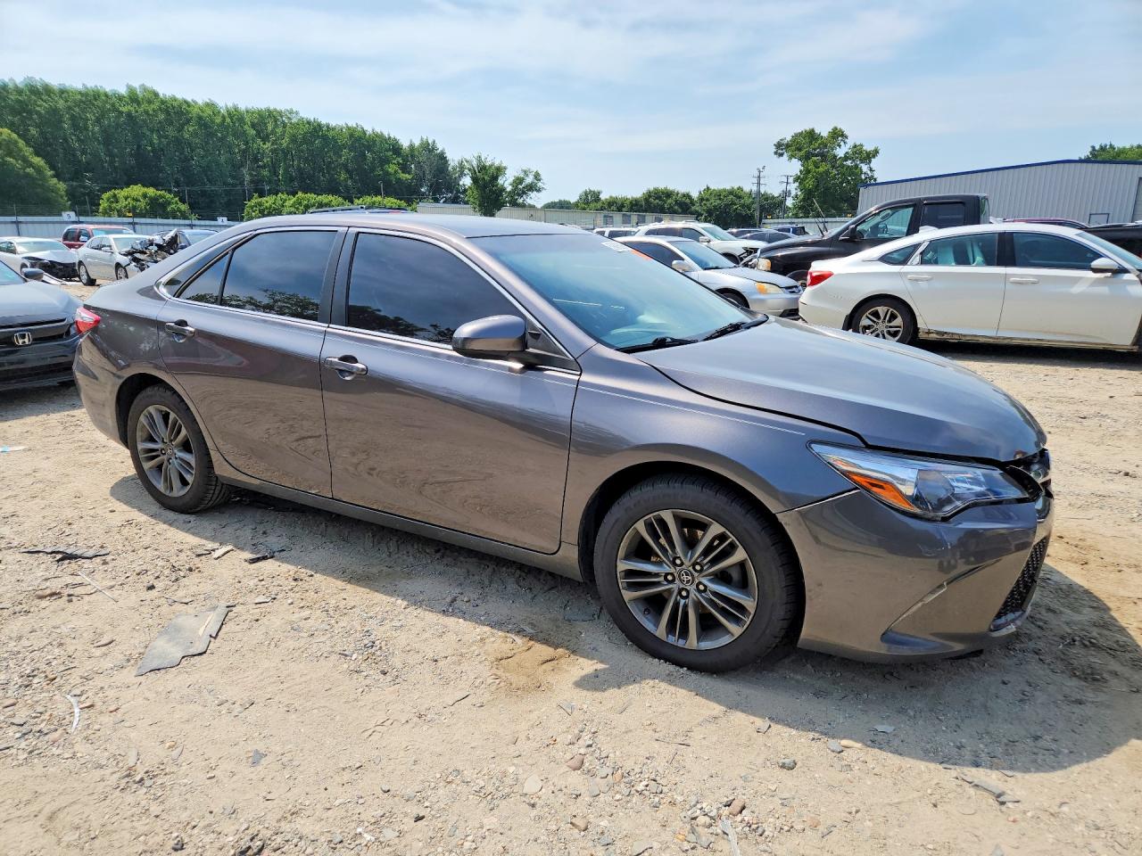 2017 TOYOTA CAMRY SE — снимка 4