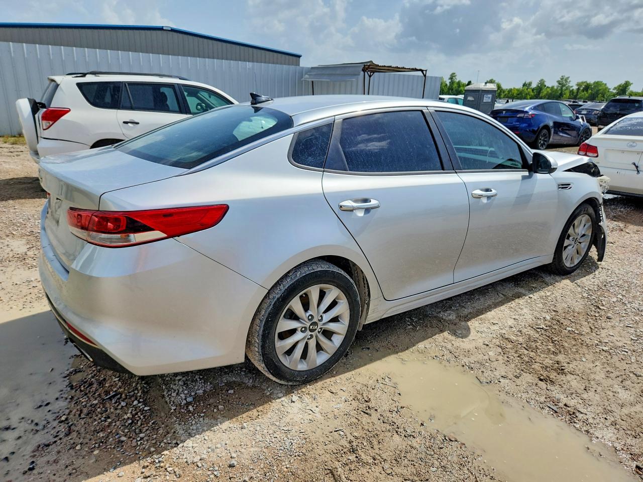 2017 KIA OPTIMA LX — снимка 3