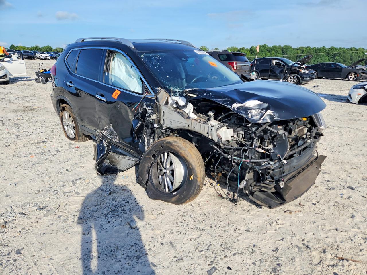 2019 NISSAN ROGUE SV — снимка 4