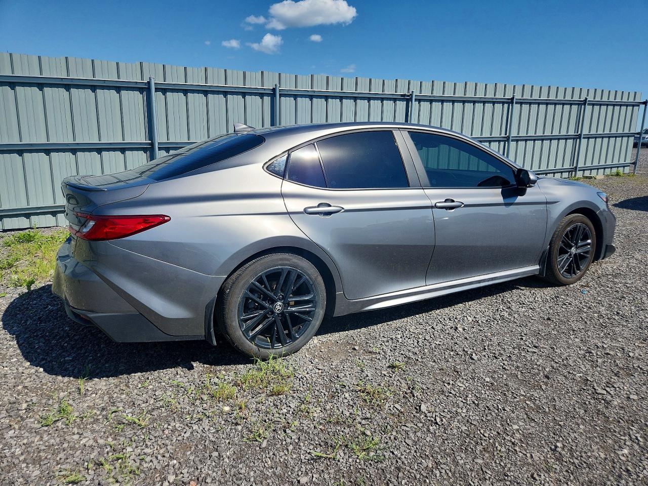 2025 TOYOTA CAMRY XSE — снимка 3