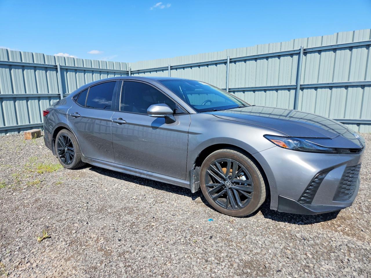 2025 TOYOTA CAMRY XSE — снимка 4