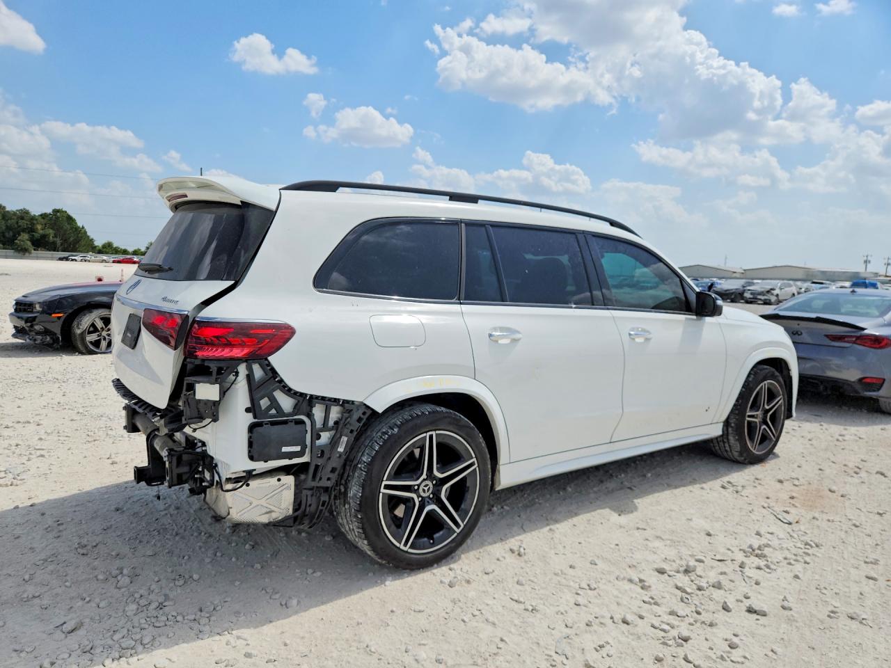 2025 MERCEDES-BENZ GLS 450 4MATIC — снимка 3