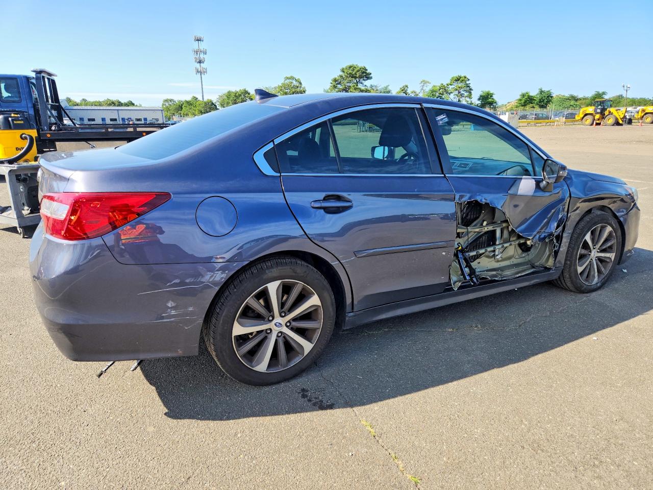 2016 SUBARU LEGACY 2.5I LIMITED — снимка 3