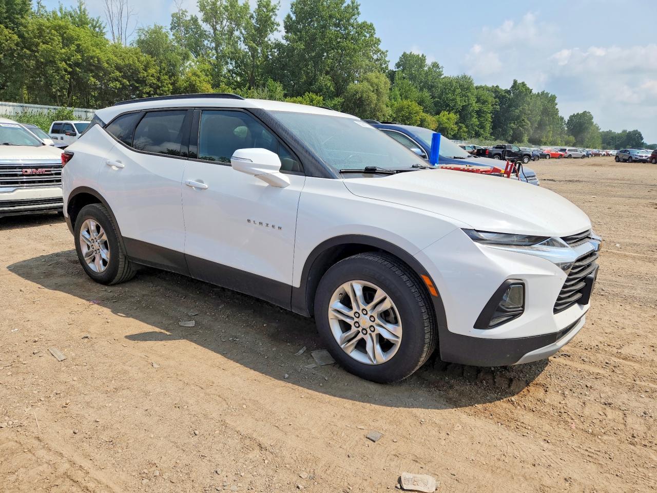 2019 CHEVROLET BLAZER 2LT — снимка 4