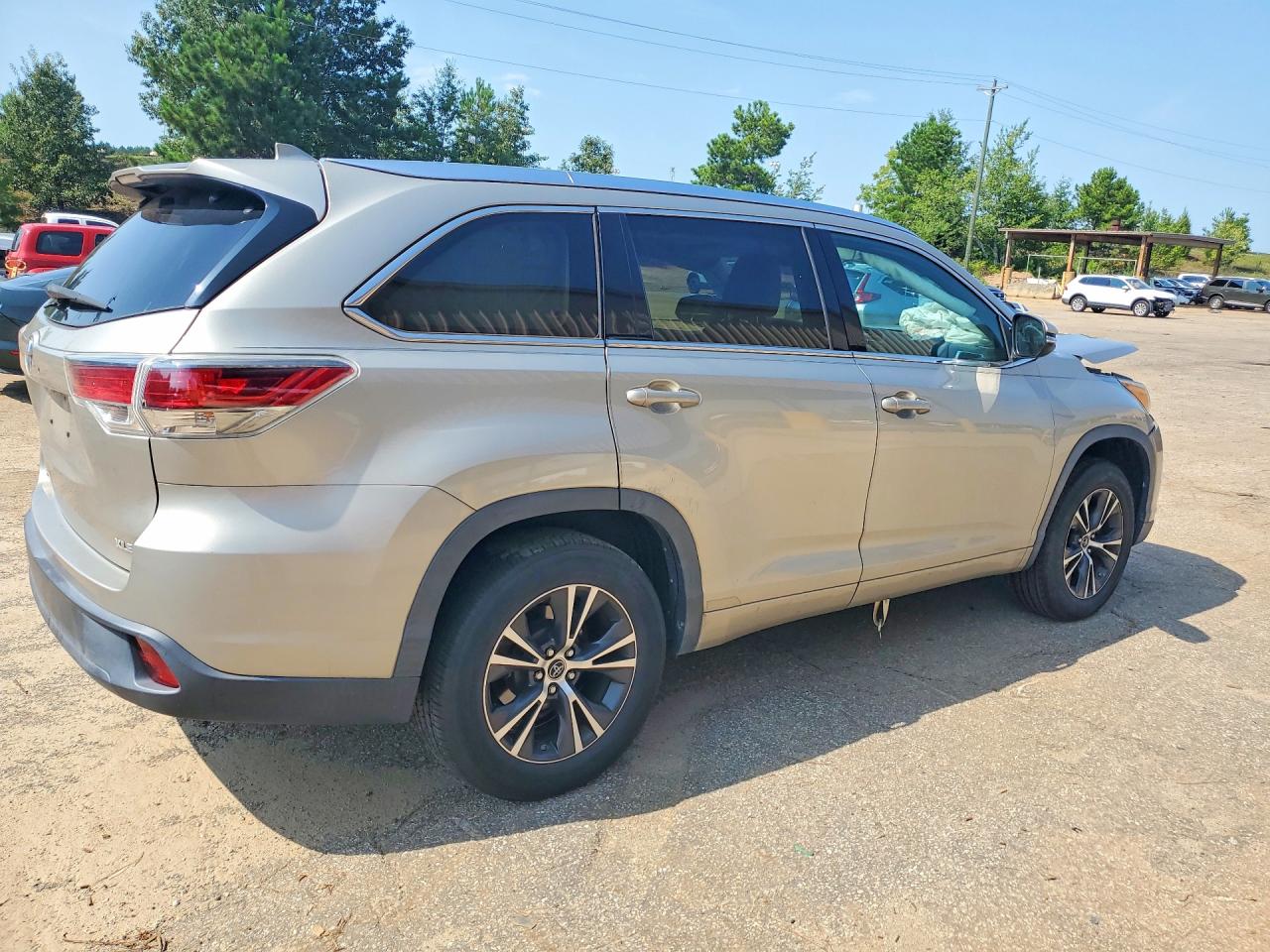 2016 TOYOTA HIGHLANDER XLE — снимка 3