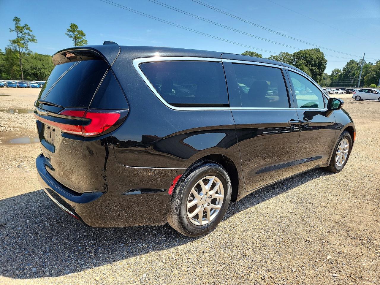 2025 CHRYSLER PACIFICA SELECT — снимка 3