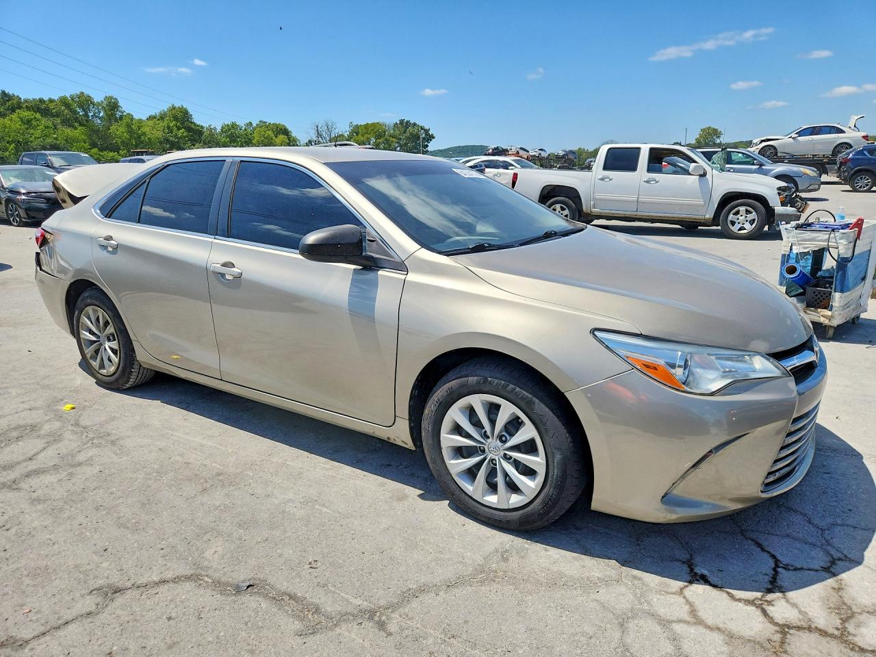 2016 TOYOTA CAMRY LE — снимка 4
