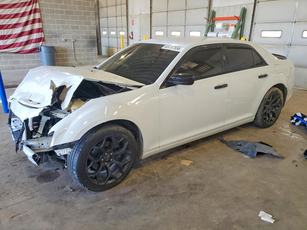 2019 CHRYSLER 300 TOURING