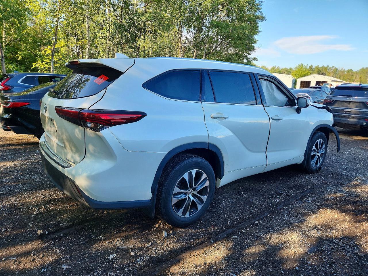 2020 TOYOTA HIGHLANDER XLE — снимка 3