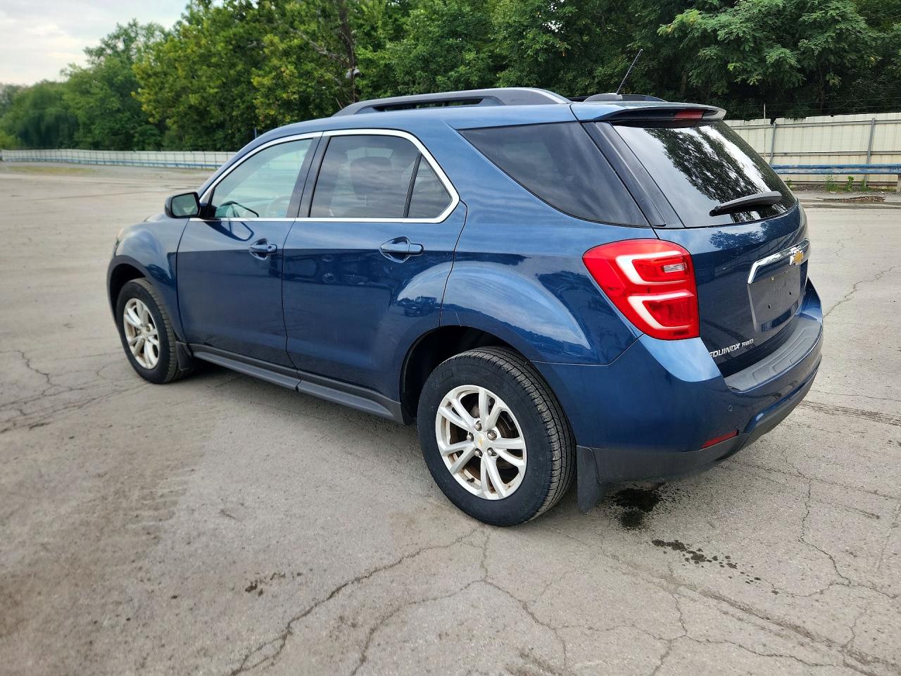 2017 CHEVROLET EQUINOX LT — снимка 2