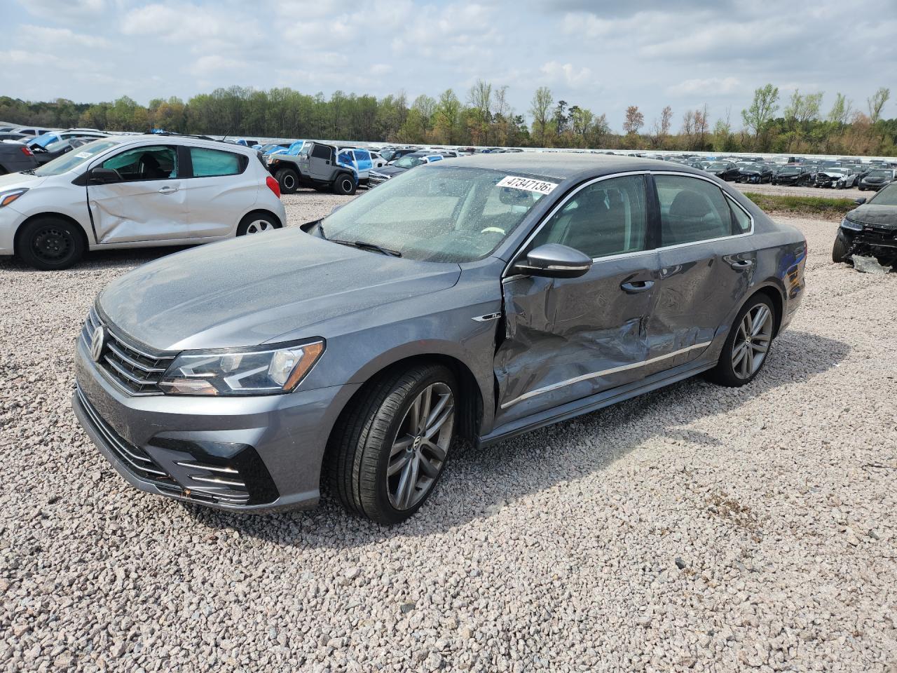 2017 VOLKSWAGEN PASSAT R-LINE