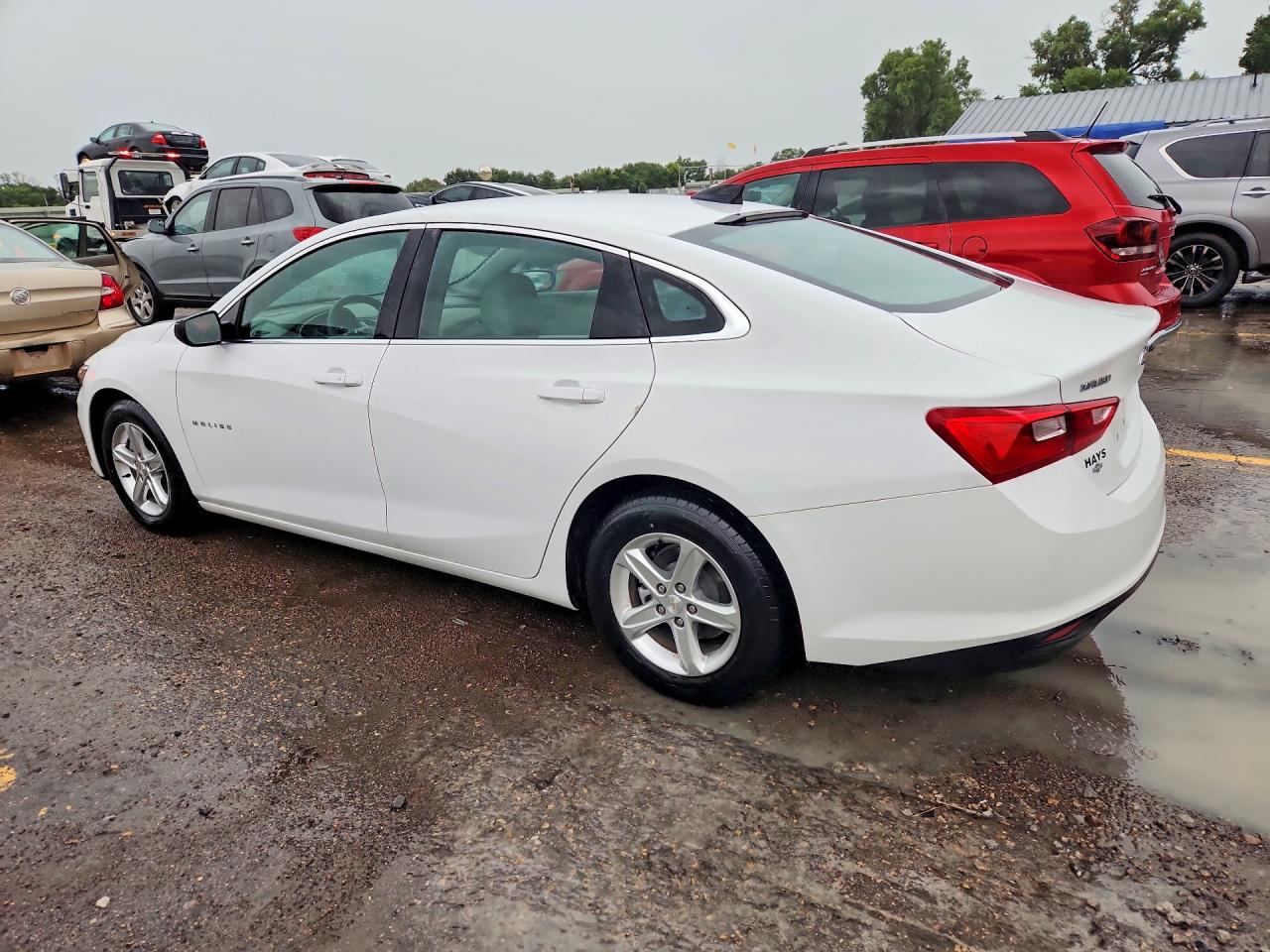 2023 CHEVROLET MALIBU LS — снимка 2
