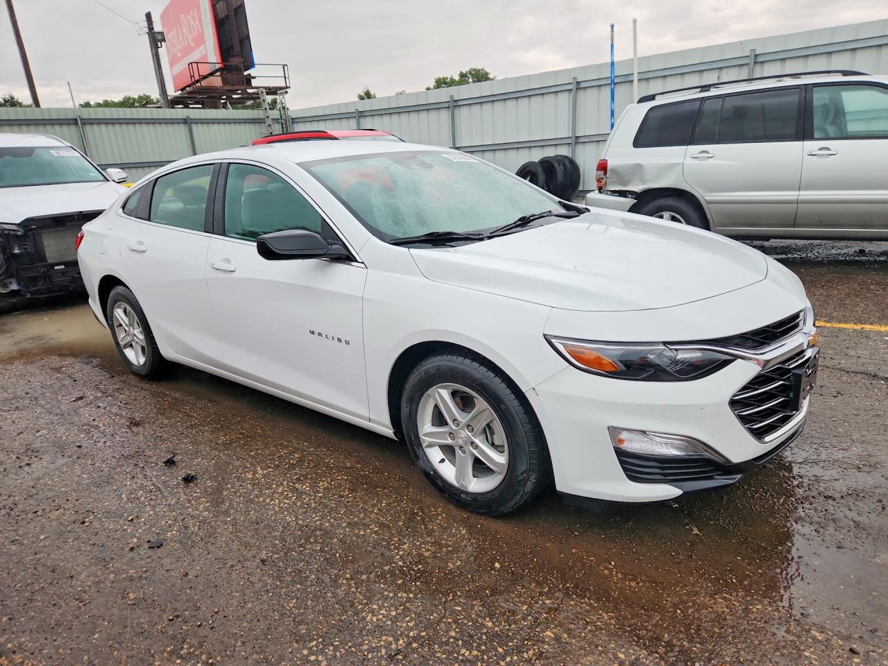 2023 CHEVROLET MALIBU LS — снимка 4